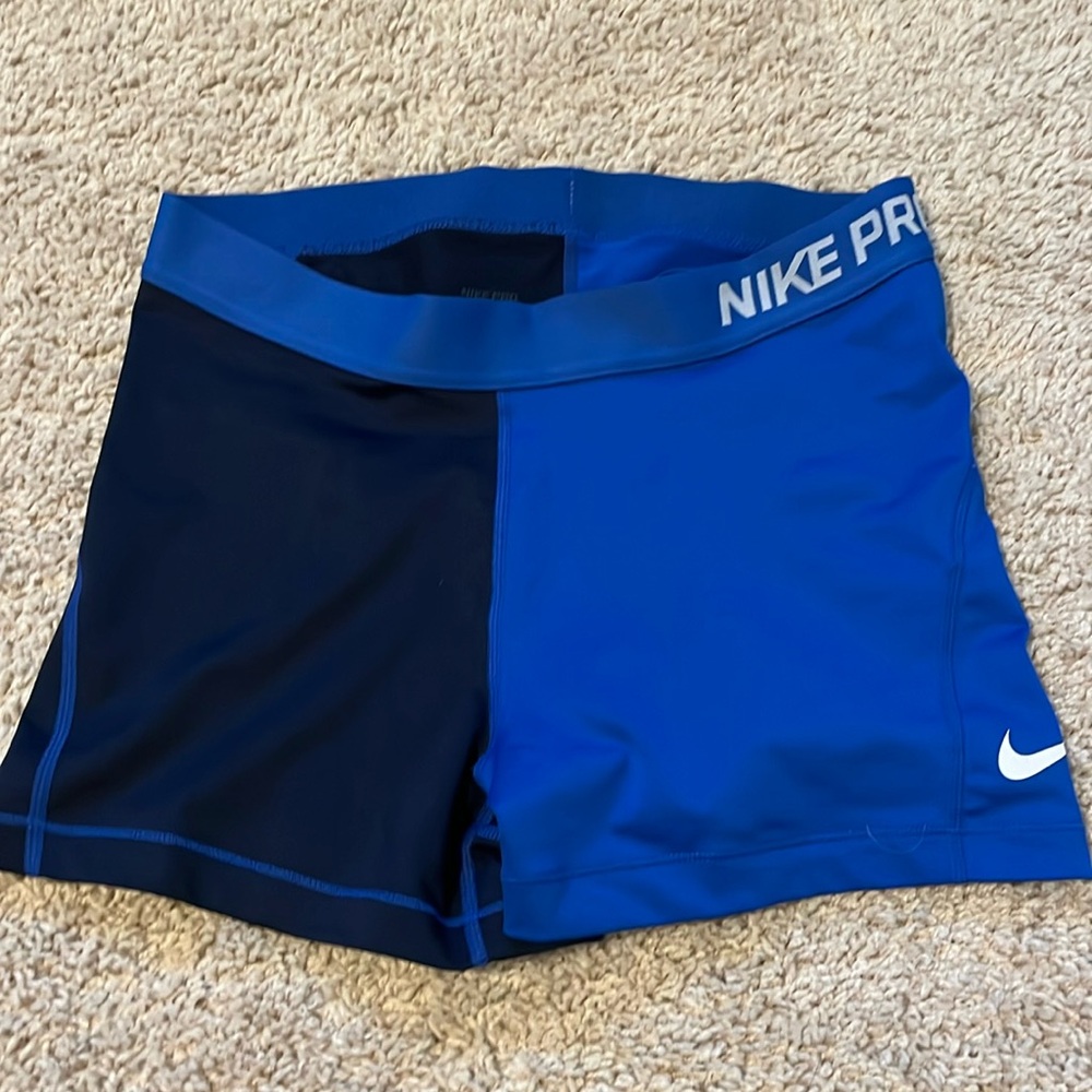 Nike pro spandex